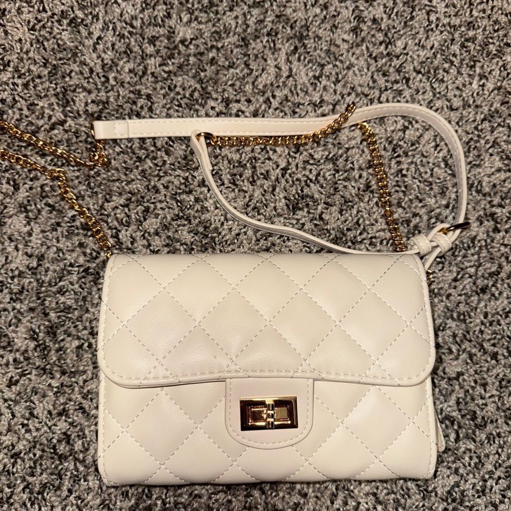 Kelly and Katie Chloe Crossbody Bag